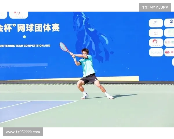 网球比赛开幕式盛大启幕 选手热情亮相 引领体育激情新篇章